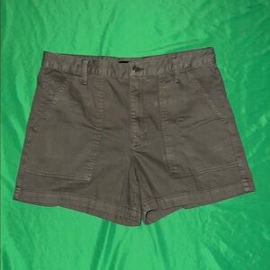 Banana Republic 100% Cotton Women's Olive Denim Shorts size 14